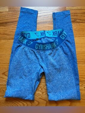 Gymshark dry blue and teal leggings size small